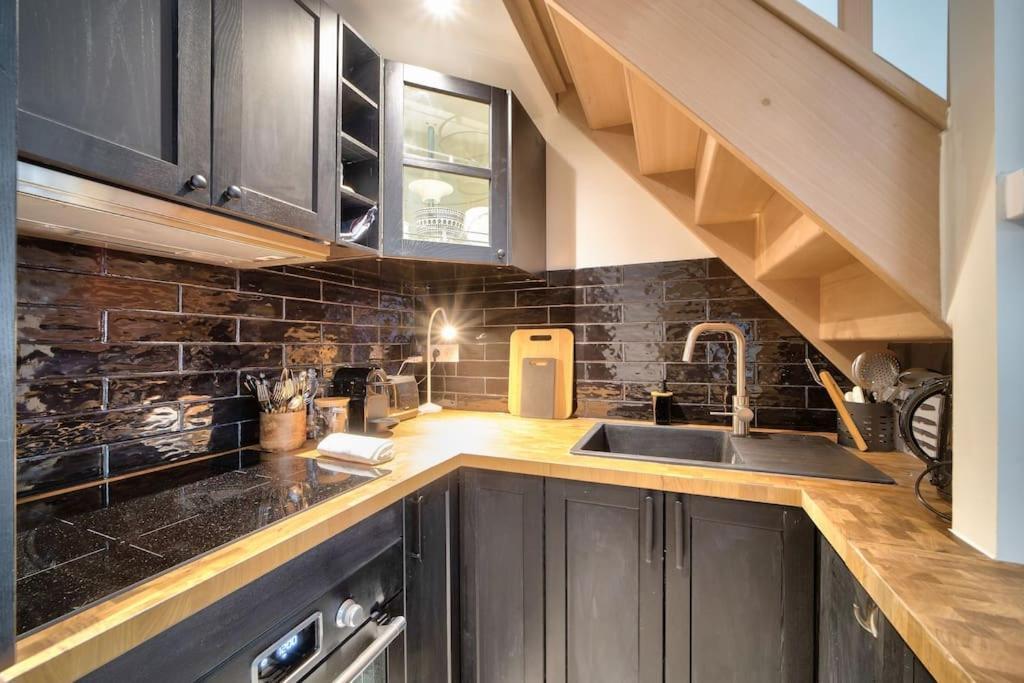 Superbe Maisonnette Neuve Au Coeur De Párizs Kültér fotó